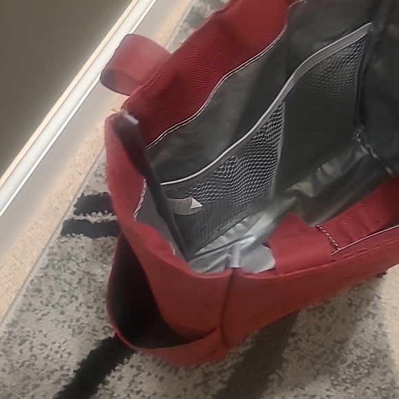 Eco One Lunchbox Insulated Red NWOT - Picture 3 of 9